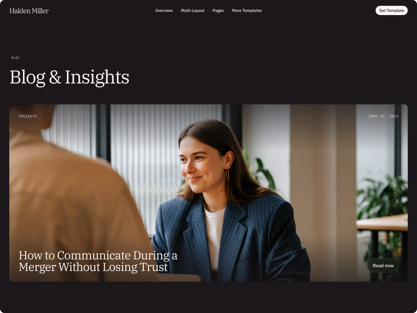 Illustration d'architecture logicielle moderne avec composants modulaires